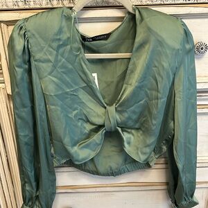 Zara Green Plunge V-Neck Puff Sleeve Crop Top